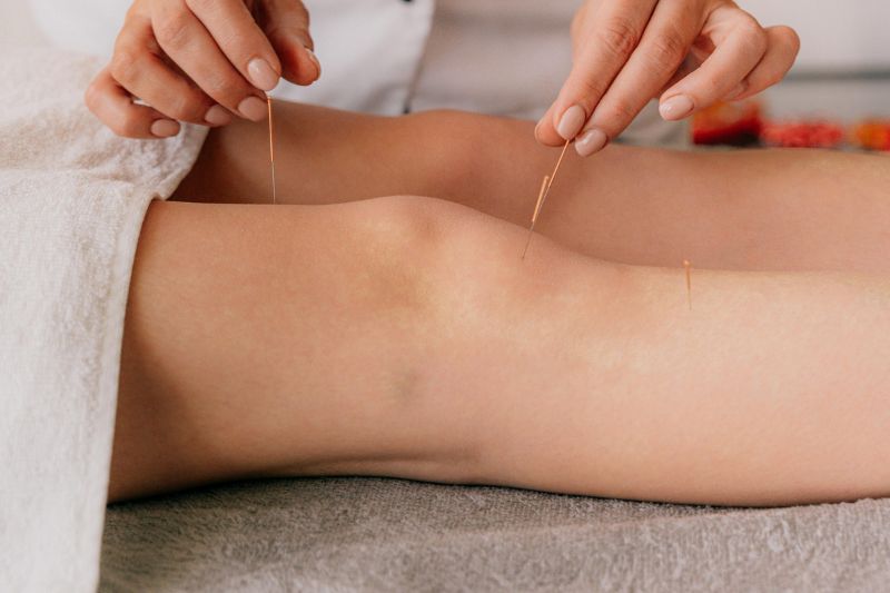 ból kolana po wewnętrznej stronie